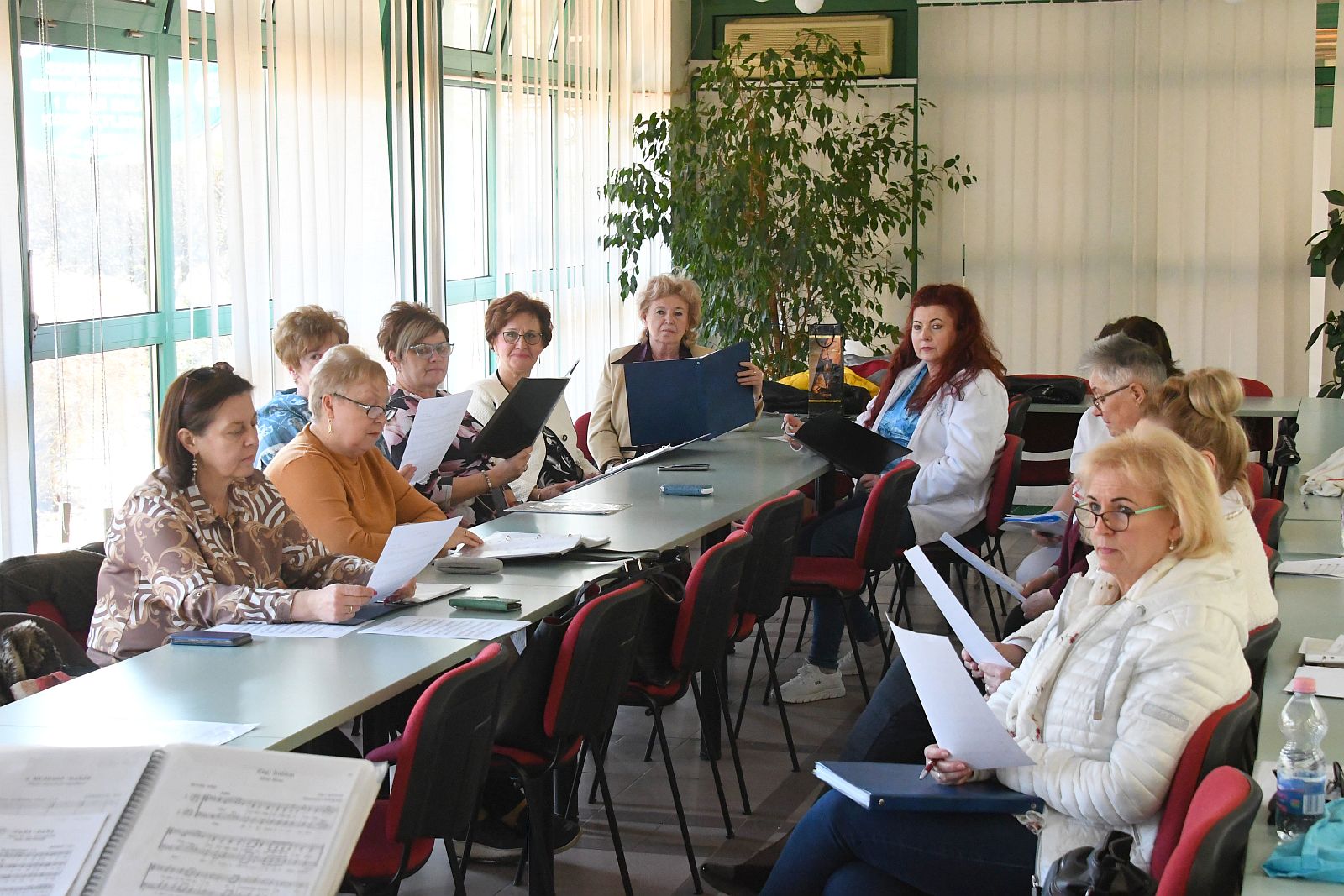 Szent György Kórus - próba a kórházban, koncert a Viktóriában